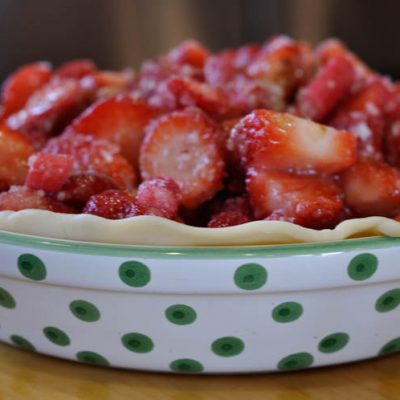 Best Strawberry Rhubarb Pie Ever!